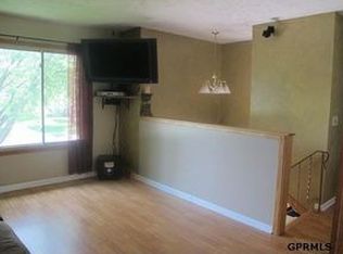 14216 Madison St, Omaha, NE 68137