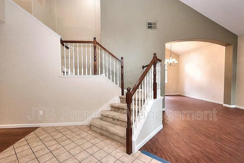 Building Photo - 3240 Big Bear Dr