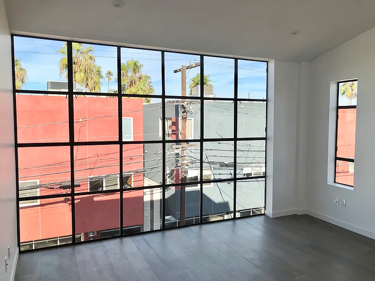 1317 Cabrillo Ave — Photo 21