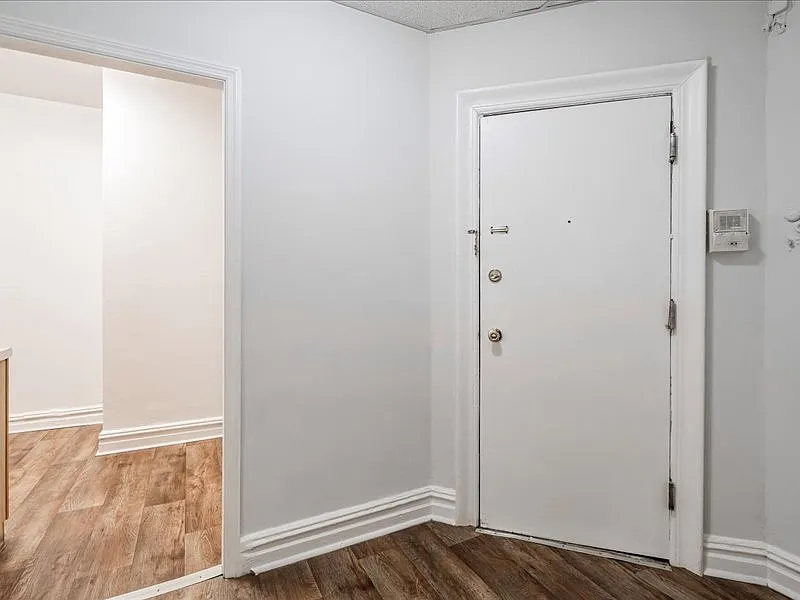 65 West 39th Street Apartments — Photo 4
