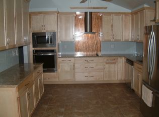 9825 Hope Acres Rd, White Plains, MD 20695