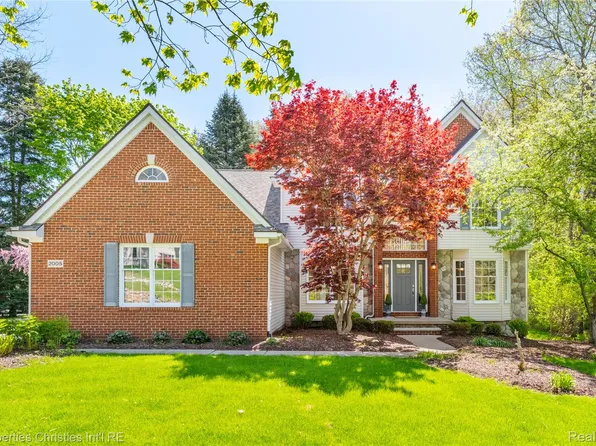 2005 N Splitstone, Pinckney, MI 48169