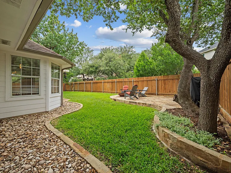 6816 Beatty Dr — Photo 31