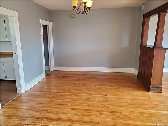 4th image of 5 E Central Ave #2