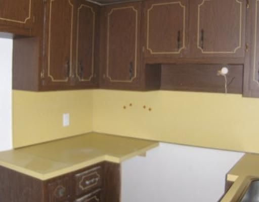 4th image of 3860 NE 170th St APT 302
