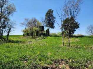 12 Brown Rd, Ava, IL 62907