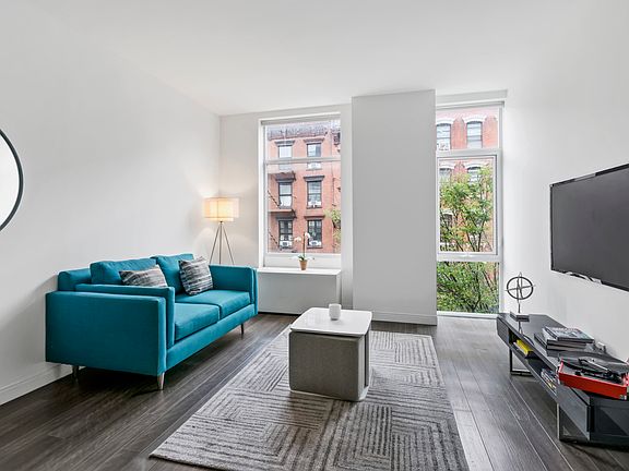 3rd image of 185 Avenue B APT 4H