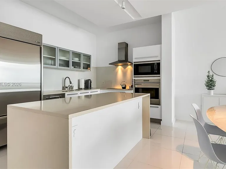 2020 N Bayshore Dr #2603 — Photo 13