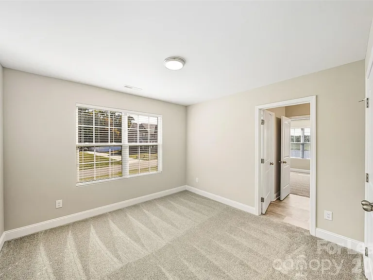 11507 Valley Oaks Ln — Photo 19