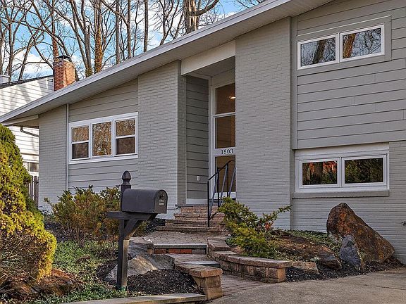 2nd image of 1503 Emory Rd