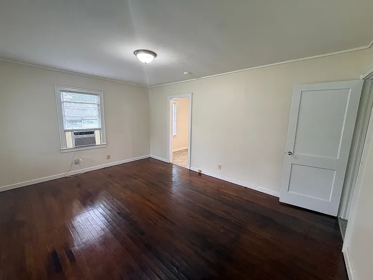 1701 N Troup St — Photo 20