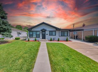 4710 W 83rd Pl, Chicago, IL 60652