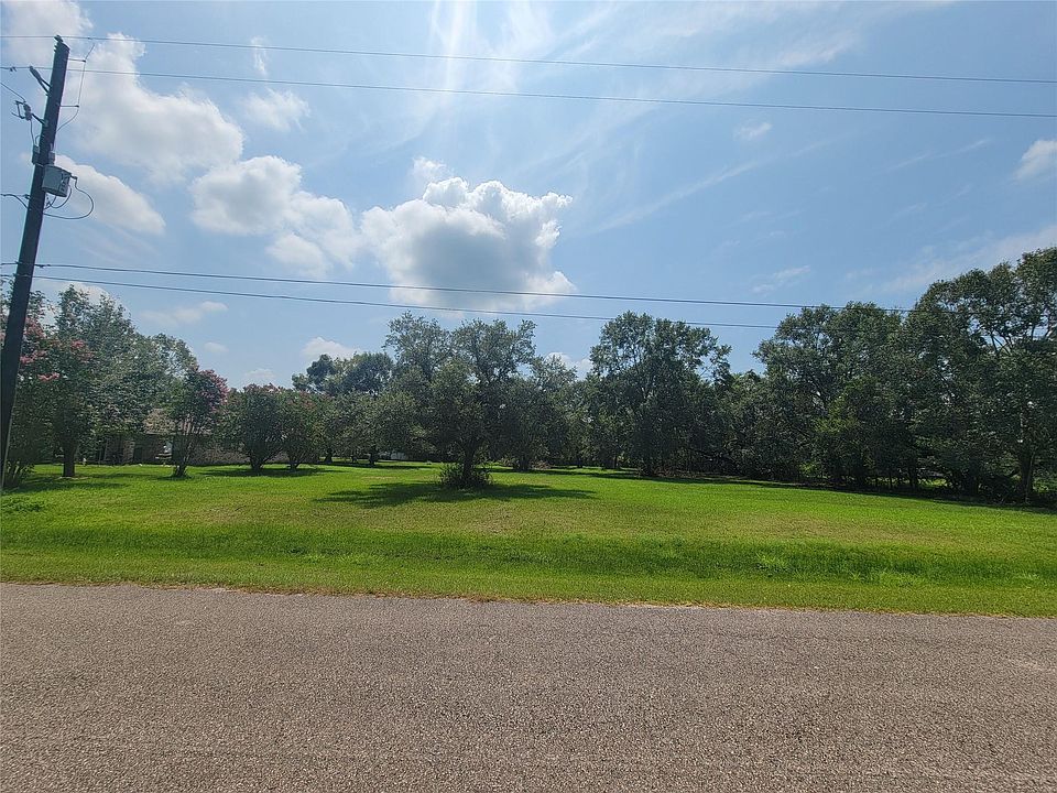 1st image of 9521 Acorn Dr