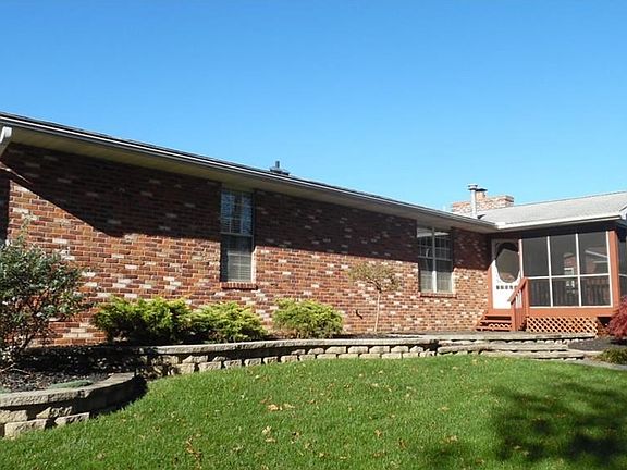 2nd image of 208 Flintwood Dr