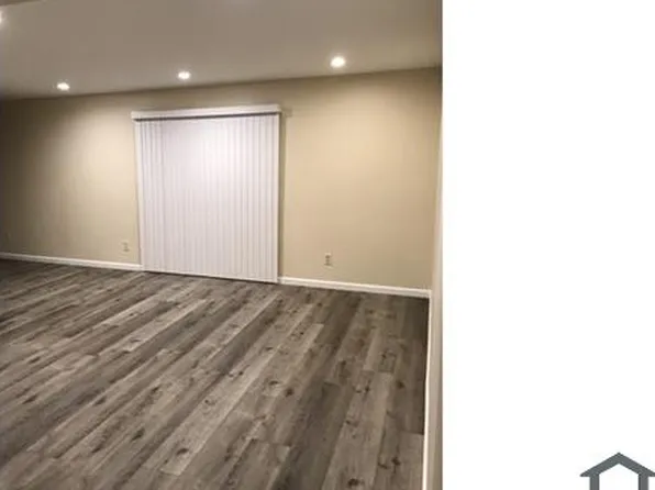 932 E Adams Blvd, Los Angeles, CA