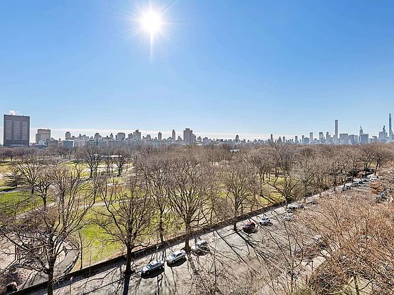4th image of 400 Central Park W APT 10N