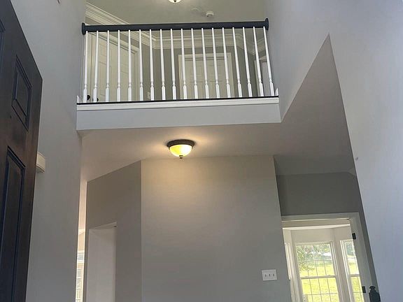 5th image of 16450 Triple Crown Ct