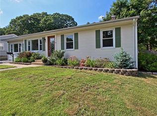 17 Sunapee Ct, Coventry, RI 02816