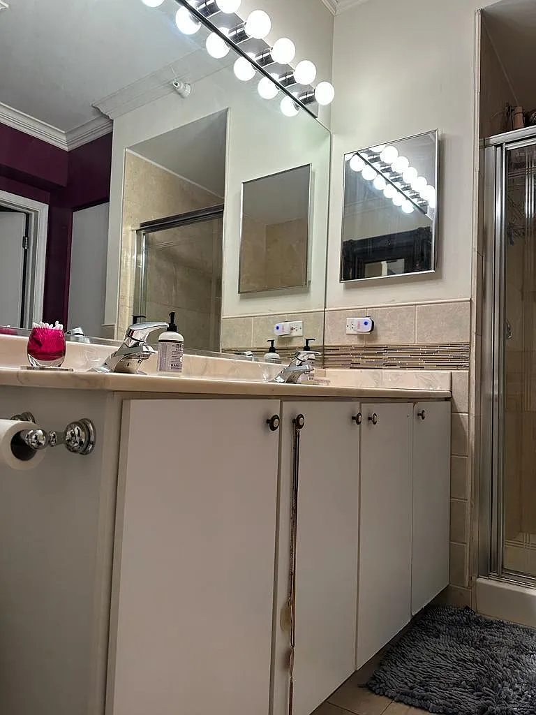 2 bed, 1340 sqft, $3,800 — Photo 3
