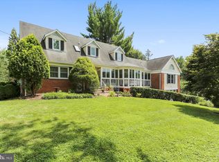 16401 Henry Dr, Gaithersburg, MD 20877