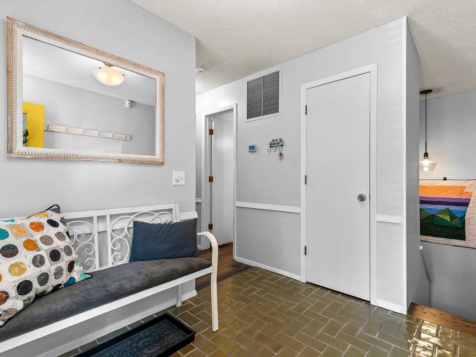3 bed, 1744 sqft, $1,850 — Photo 4