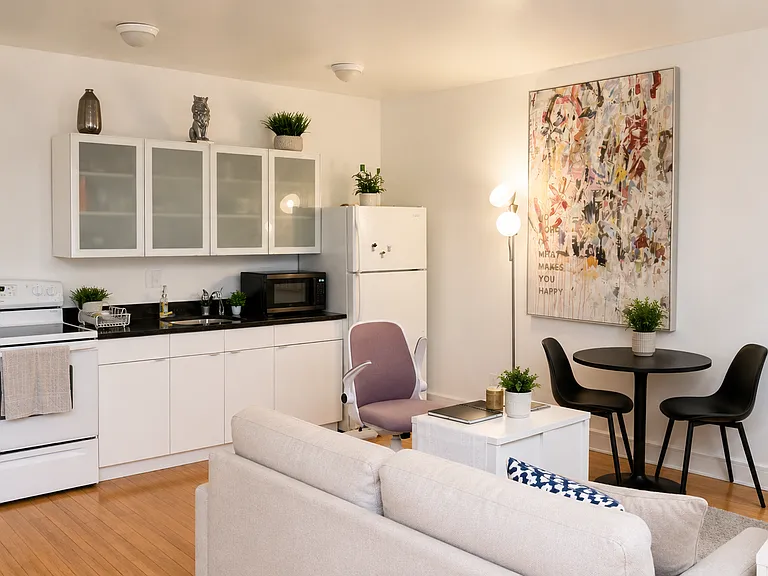139 Washington St #301 — Photo 2