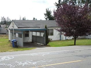 1001 NW Crosby Ave, Oak Harbor, WA 98277