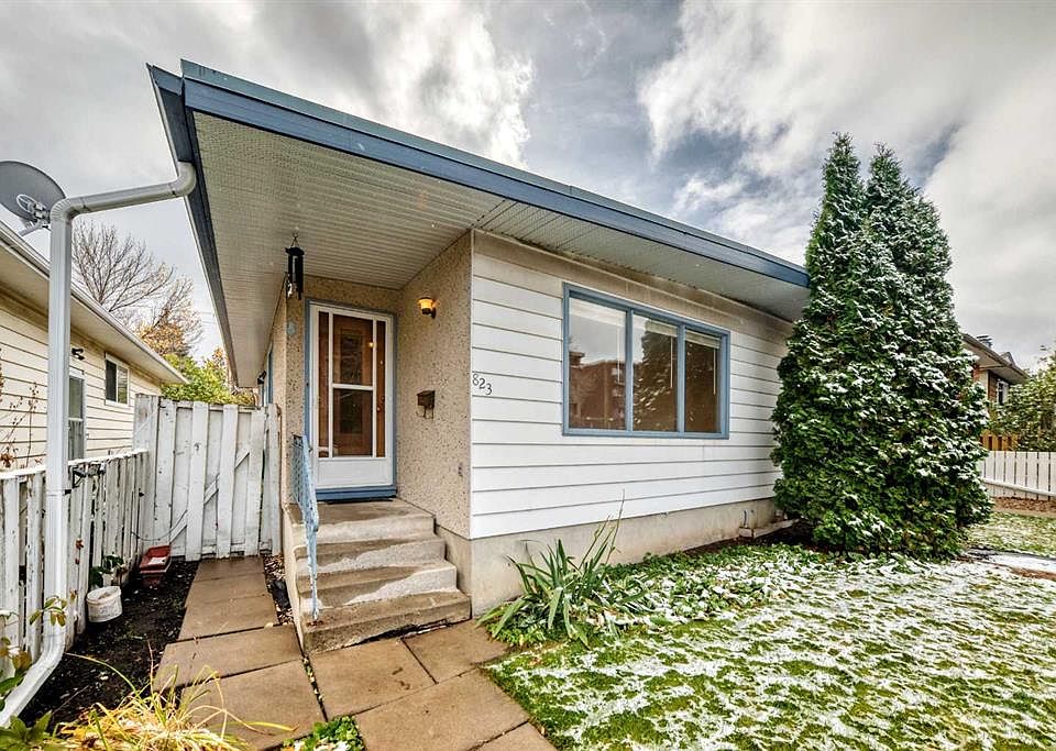 1st image of 823 N 67th Ave SW