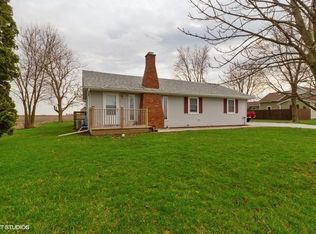 4038 E 9000n Rd, Manteno, IL 60950