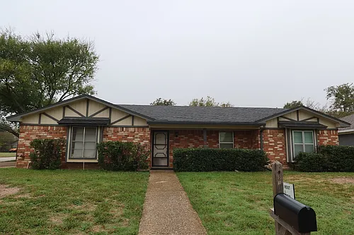 101 Travis Ln Photo 1
