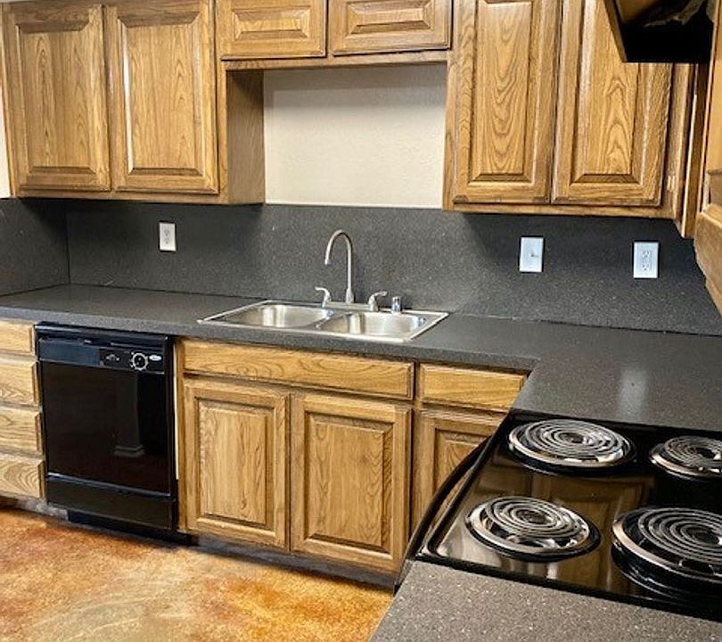 408 Tinker Trl Burleson TX | Zillow
