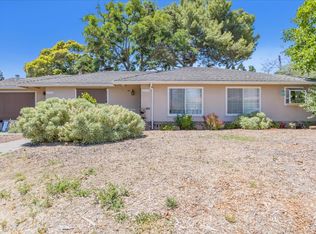 22620 Alcalde Rd, Cupertino, CA 95014
