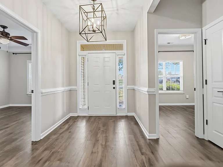 8710 Arrowhead Place Ln — Photo 5