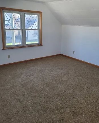 3rd image of 621 Nevada St #2