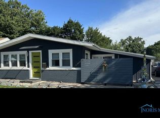 621 Northfield Dr, Maumee, OH 43537