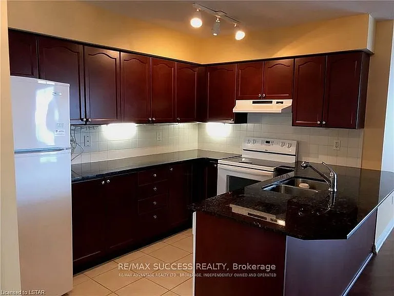 220 Forum Dr #701 — Photo 22