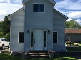497 Point Rd, Factoryville, PA 18419