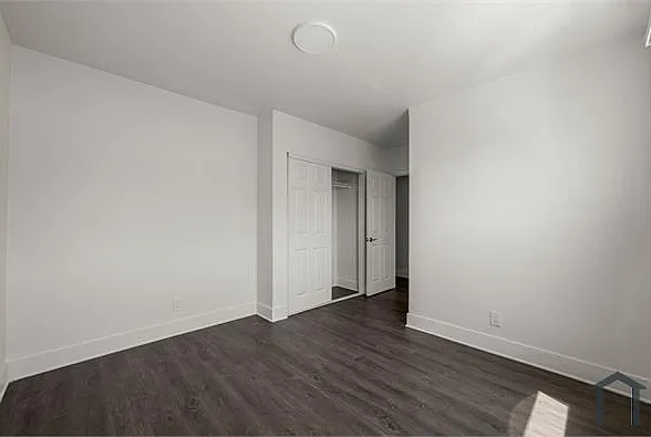 14626 Blythe St #10 — Photo 14