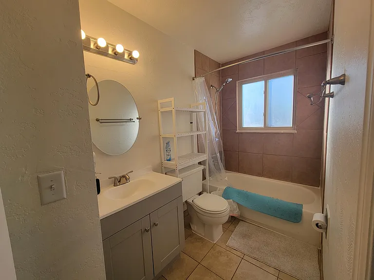 2483 S Laredo St — Photo 7