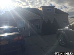 69 Wheelbarrow Ln, Wantagh, NY 11793