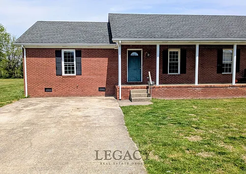206 Coates Rd #B Photo 1