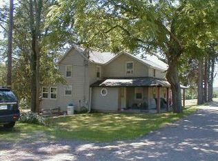 714 Knob Mountain Rd, Berwick, PA 18603