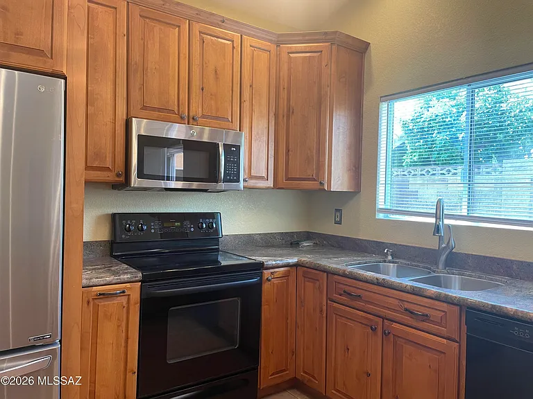 3741 W Spinnaker Ln — Photo 11