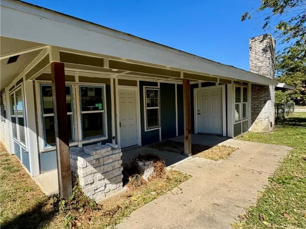 2407 Shoemaker Dr, Killeen, TX 76543