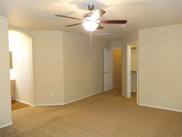 5520 W Minton Ave — Photo 8