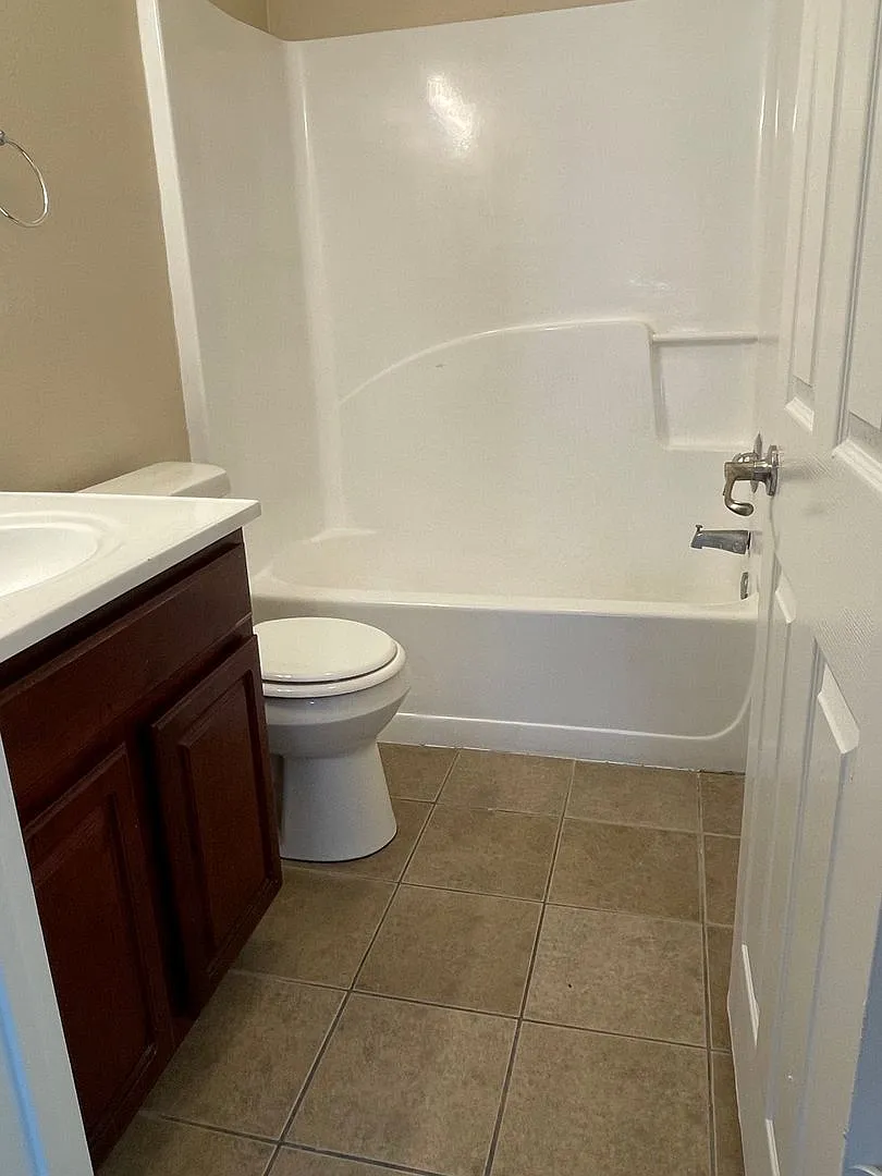 House for Rent — Photo 4