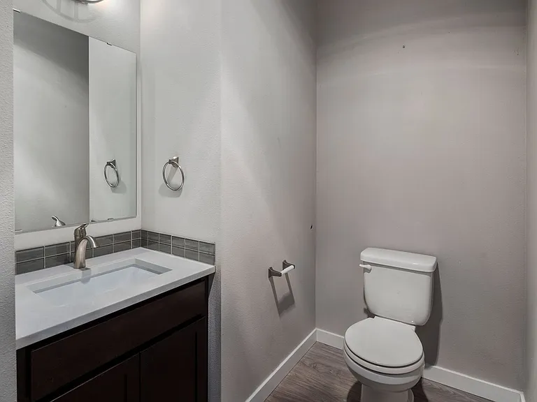 Rainier View Court Townhomes — Photo 30