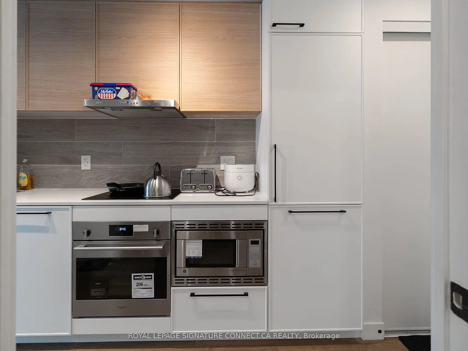 1 bed, $1,899 — Photo 2