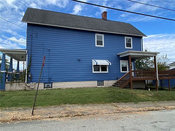 3rd image of 547 Henry St
