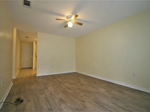 532 Brock Ave, Crestview, FL 32539